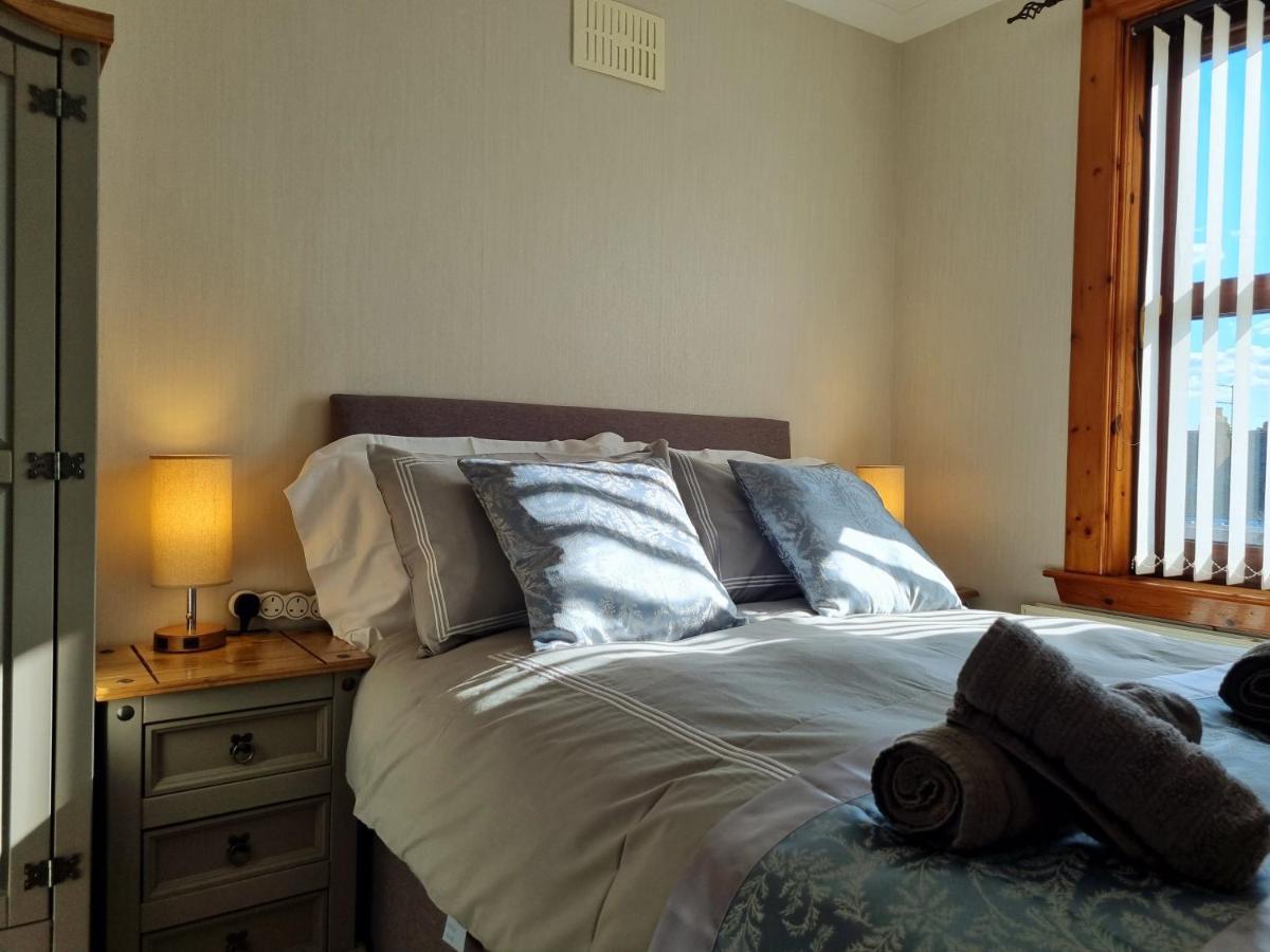 Inverness City 3 Bedroom House Free Parking Extérieur photo