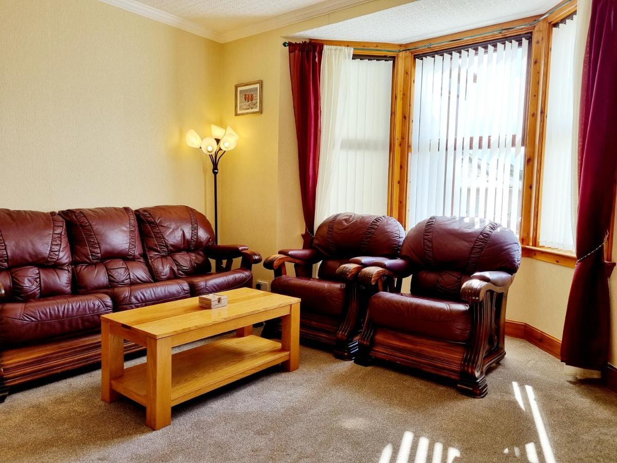 Inverness City 3 Bedroom House Free Parking Extérieur photo